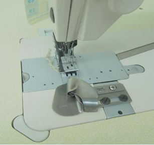 유니콘962 체인재봉기