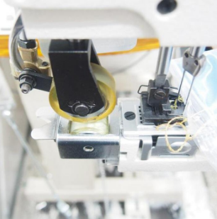 유니콘DT6-H892/3-D 와끼체인재봉기