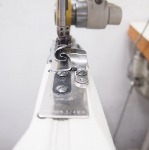 부라더와끼2본침재봉기