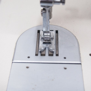 부라더TZ1-B652 지그자그