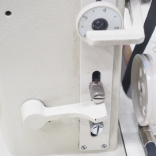 부라더652 지그자그