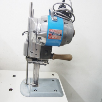 이스트만 재단기7