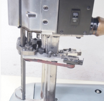 이스트만 재단기7