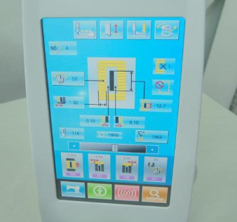 유니콘H1790 전자단추구멍 재봉기