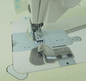 유니콘962 체인재봉기